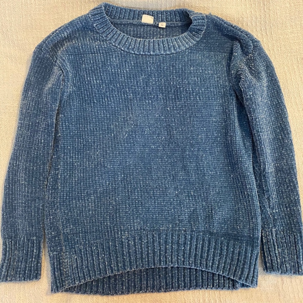 GAP sweater